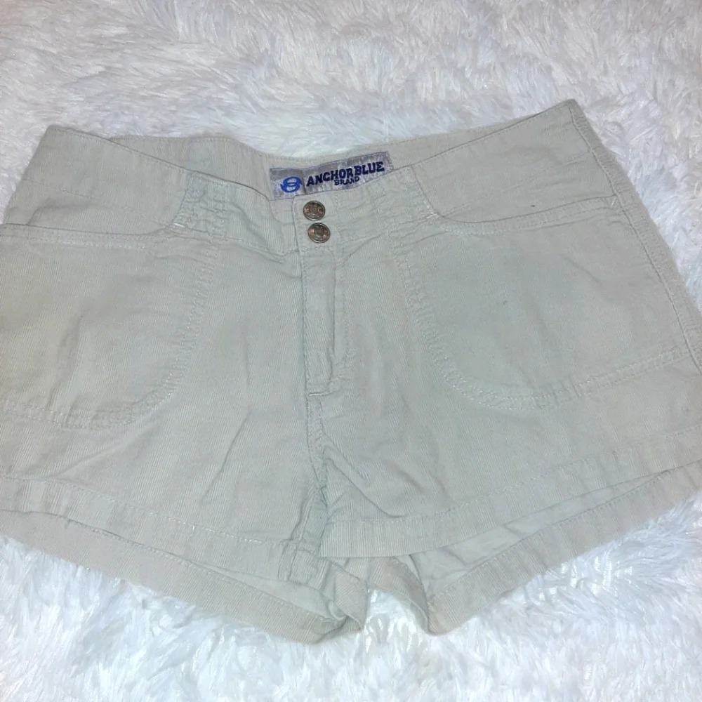ANCHOR BLUE corduroy tan khaki shorts - Picture 2 of 4